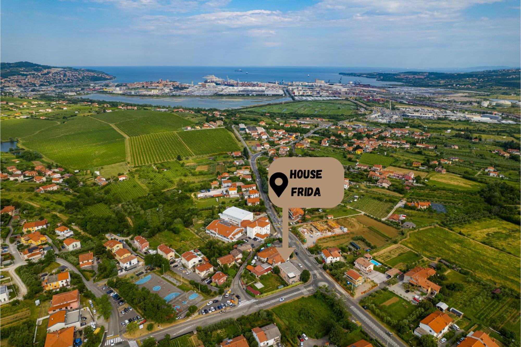 House Frida Apartment Koper Exterior foto